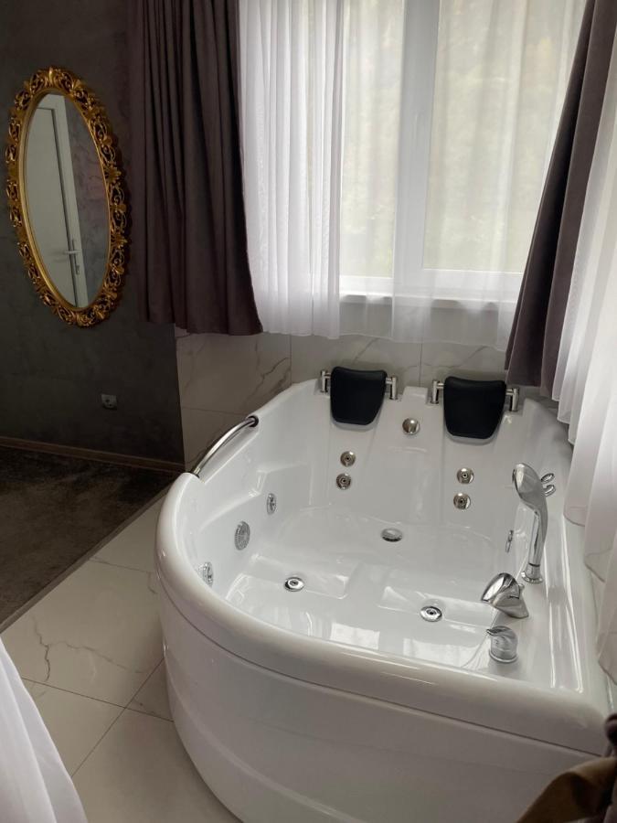 La Protap Calimanesti Hotel Luaran gambar