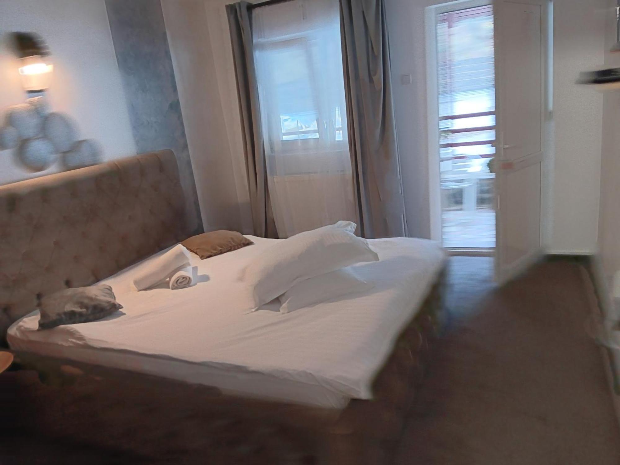 La Protap Calimanesti Hotel Luaran gambar